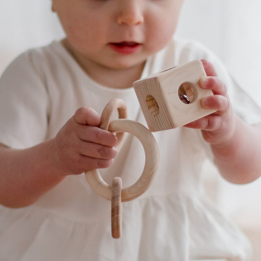 Wooden Cube Rattle - QToys | Wooden Toy NZ