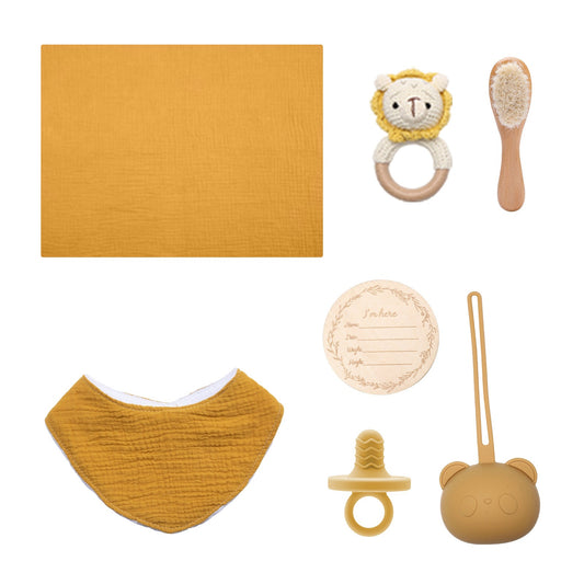 Newborn gift set