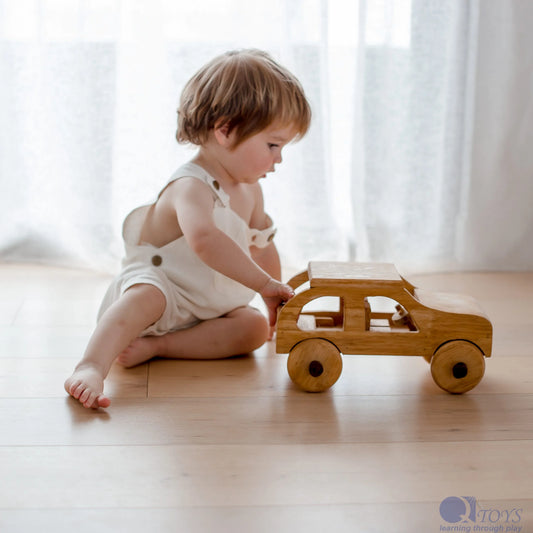 Wooden Natural Car - QToys | Wooden Toy NZ